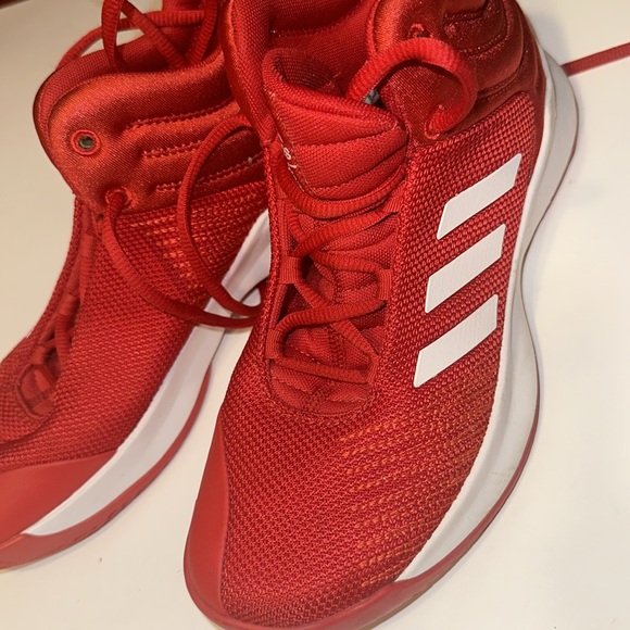 Adidas Basketball - Picture 3 of 3
